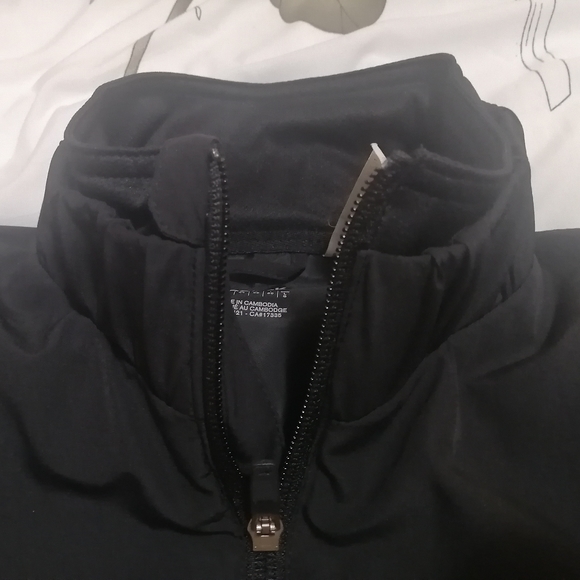 Reebok ladies zip-up jacket - Picture 6 of 8